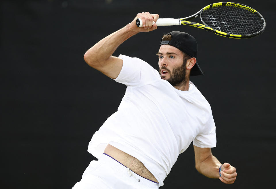 Jacob Fearnley in action during the men's final match against Charles Broom (Reuters/Peter Cziborra via Beat Media Group subscription)