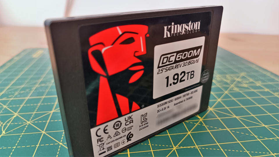 Kingston DC600M 1.92TB