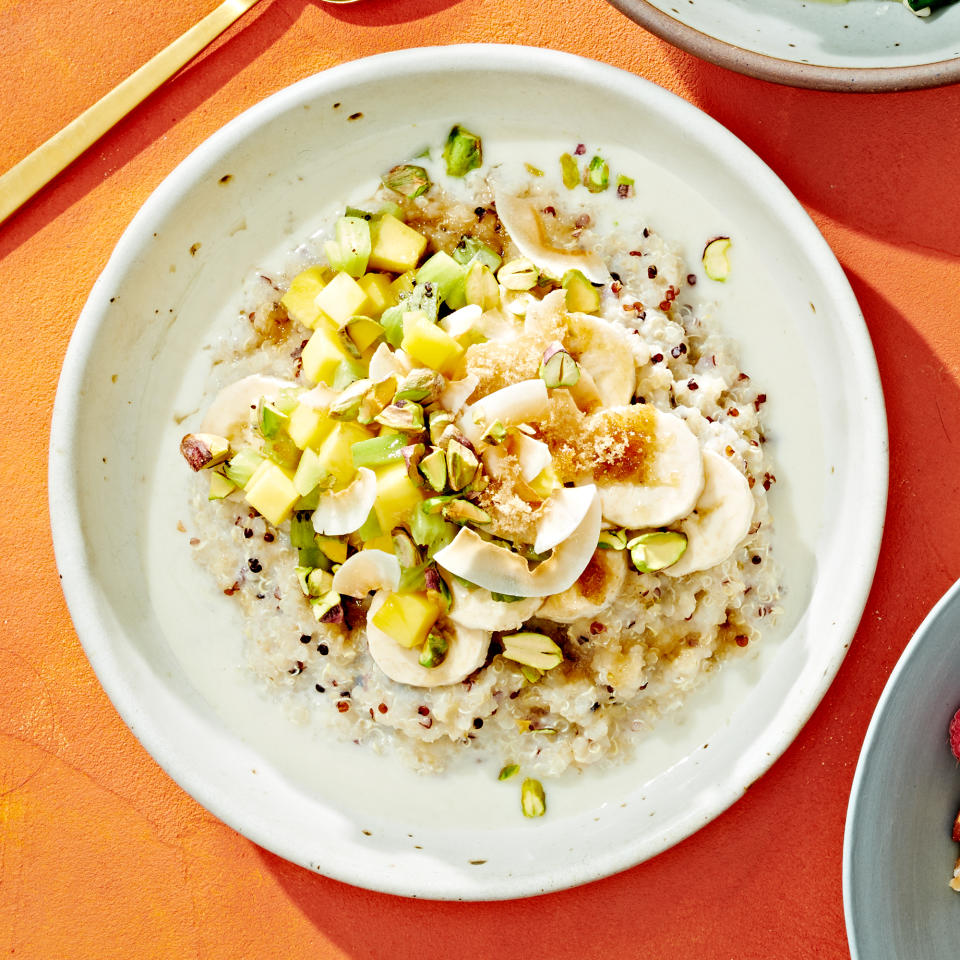 Slow-Cooker Overnight Quinoa Porridge