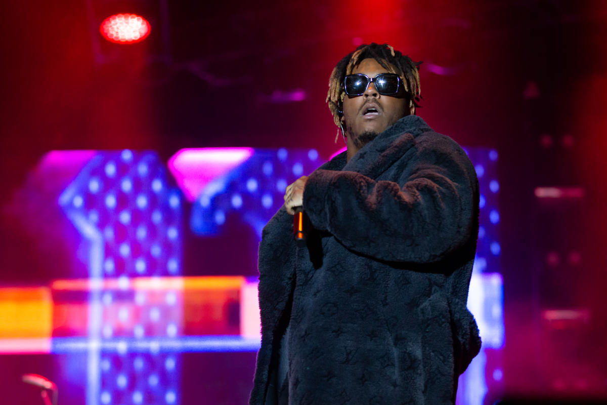 Rapper Juice WRLD dead after suffering medical emergency at Chicago's  Midway Airport - Good Morning America