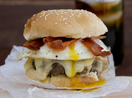 <strong>Get the <a href="http://www.tasteandtellblog.com/bacon-and-egg-burger-recipe/" target="_blank">Bacon and Egg Burger recipe</a> by Taste and Tell Blog</strong>