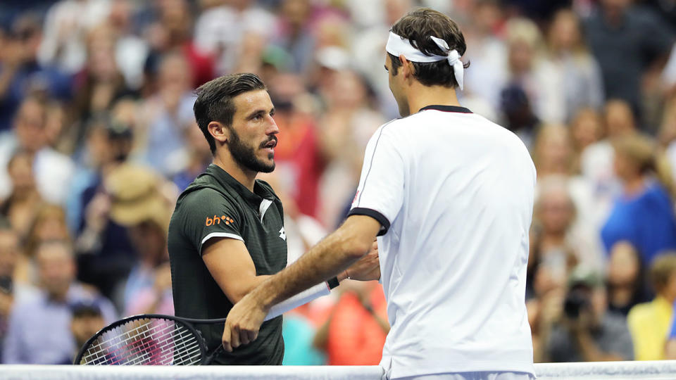 Roger Federer is through to the third round of the US Open.