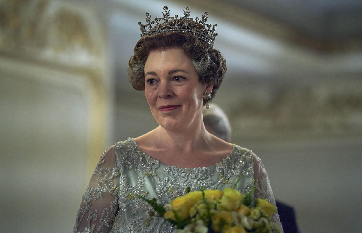 Olivia-Colman as Queen Elizabeth II in season 4 of 