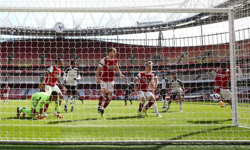 Premier League - Arsenal v Fulham