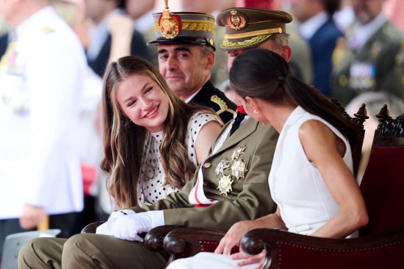 La princesa Leonor y los Reyes en la Academia General Militar de Zaragoza
