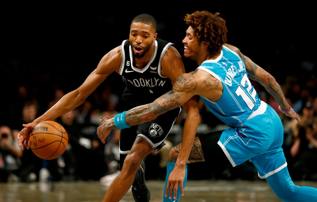 HORNETS-NETS (AP)