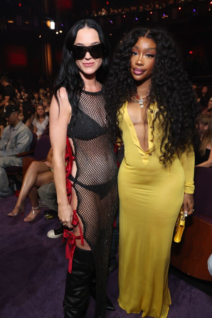 <p>Katy Perry and SZA</p>