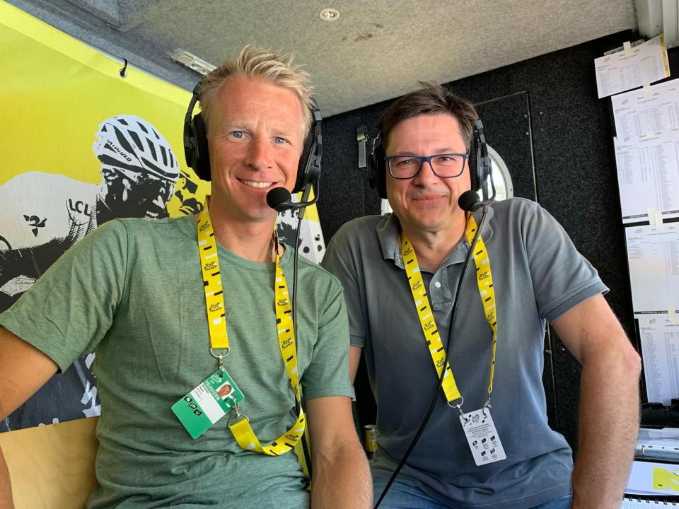 ARD-Radsport-Experte Florian Naß und der ehemalige Radprofi Fabian Wegmann kommentieren auch diesem Jahr wieder die Tour de France im Ersten. (Bild: Florian Naß)