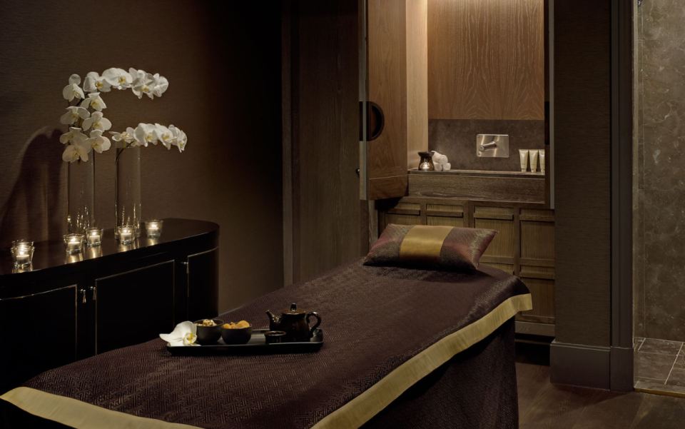 The Langham day spa room