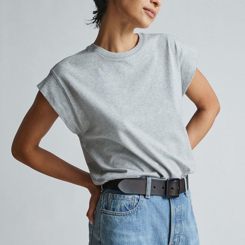 <p><a href="https://go.redirectingat.com?id=74968X1596630&url=https%3A%2F%2Fwww.everlane.com%2Fproducts%2Fwomens-organic-cotton-muscle-tee-heather-grey&sref=https%3A%2F%2Fwww.elle.com%2Ffashion%2Fshopping%2Fg28844069%2Fbest-t-shirt-brands%2F" rel="nofollow noopener" target="_blank" data-ylk="slk:Shop Now;elm:context_link;itc:0;sec:content-canvas" class="link ">Shop Now</a></p><p>The Organic Cotton Muscle Tee</p><p>Everlane</p><p>$35.00</p>