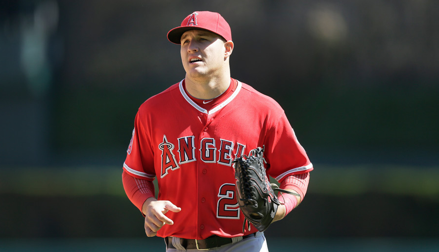 A lousy supporting cast didn't sink Mike Trout the last two years