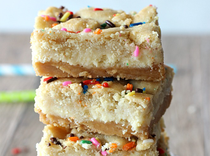 Sugar Cookie Cheesecake Bars