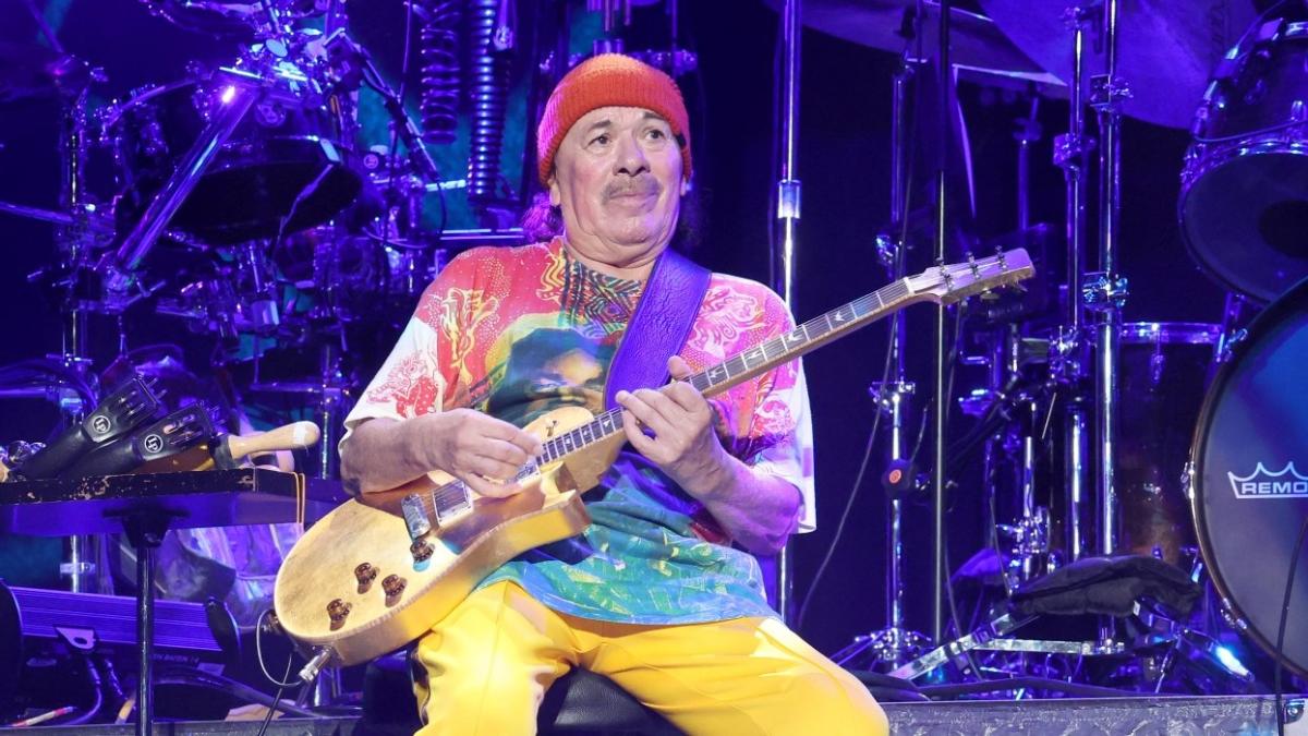 Carlos Santana gives anti-trans speech during New Jersey concert