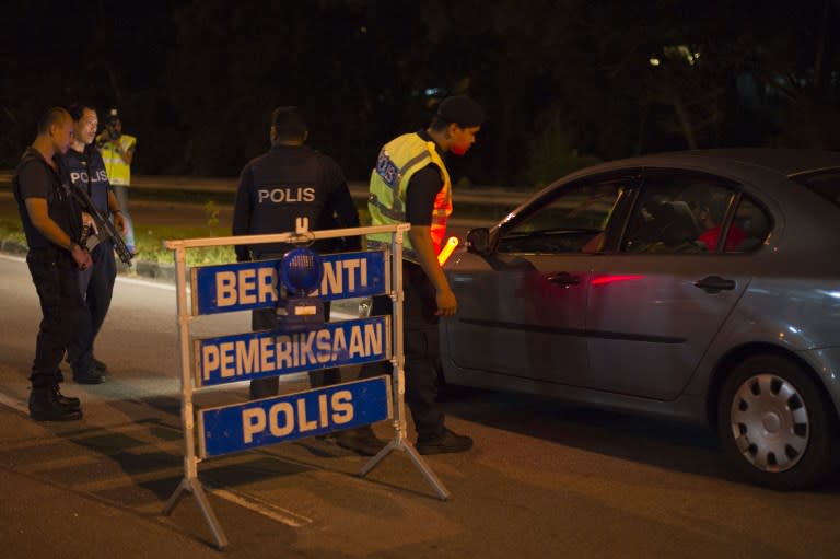 According to Azisman, 316 motorists nationwide have been arrested for drink-driving in January alone, out of 116 operations conducted to test 3,702 suspects. ― AFP pic