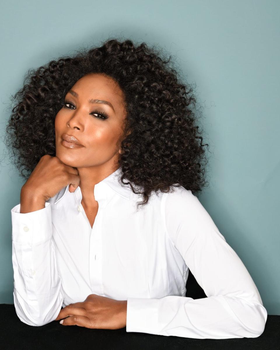 Angela Bassett is the Critics Choice Association’s 2022 “Celebration of Black Cinema & Television” Career Achievement Award honoree.(Photo courtesy of Critics Choice Association.)