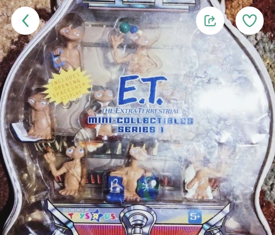 e.t. collectible toys