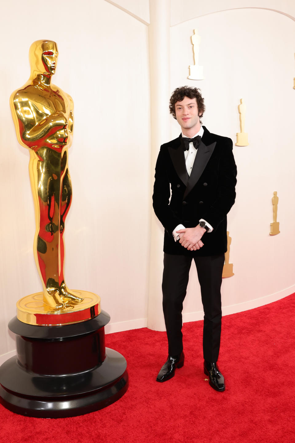 HOLLYWOOD, CALIFORNIE - 10 MARS : Dominic Sessa participe à la 96e cérémonie annuelle des Academy Awards le 10 mars 2024 à Hollywood, Californie.  (Photo par Arturo Holmes/Getty Images)