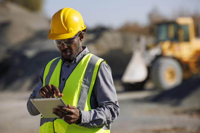 2 Black-Owned Businesses, A Real Estate Investment Group And Construction Enterprise, Come Together To Create Wellness Hub For Illinois Community | Photo: damircudic via Getty Images