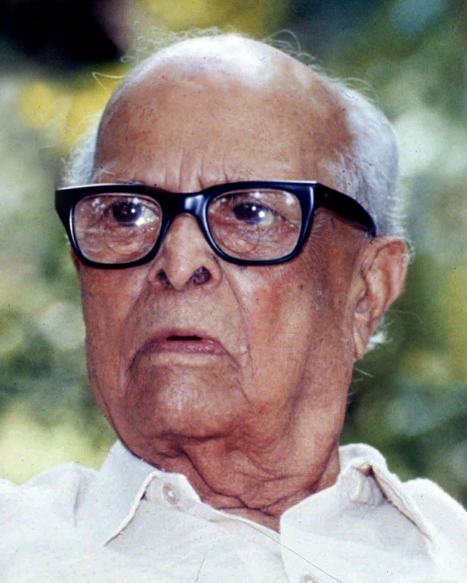 <p>Known for his works set in the fictional South Indian town of Malgudi, Rasipuram Krishnaswami Iyer Narayanaswami, was a leading author of early Indian literature in English. Among the best-received of Narayan’s 34 novels are The English Teacher (1945), Waiting for the Mahatma (1955), The Guide (1958) and The Man-Eater of Malgudi (1961). Narayan's greatest achievement was making India accessible to the outside world through his literature.</p> 