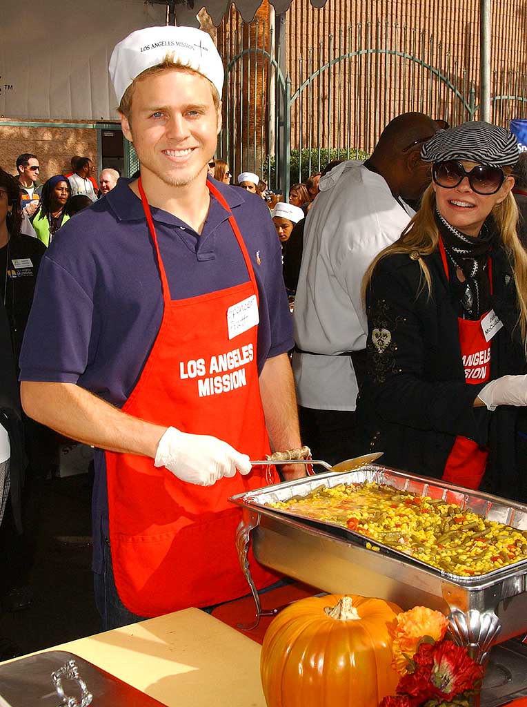 Actor Spencer Pratt participates in serving Thanksgiving dinner