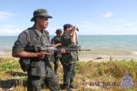 Malaysian security forces guarding the coastline in Lahad Datu.