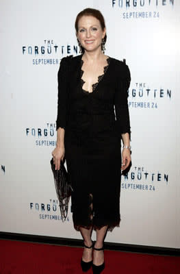 Julianne Moore at the New York premiere of Revolution Studios' The Forgotten