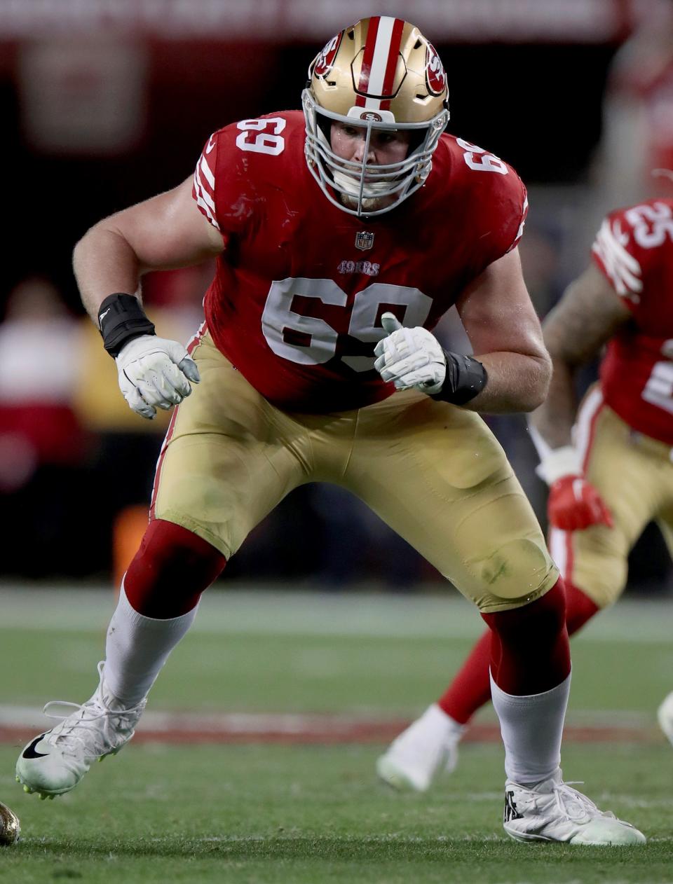 San Francisco 49ers offensive tackle Mike McGlinchey, who is from Warrington, drops into pass protection during Sunday's playoff win over the Cowboys.