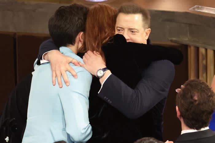 Brendan Fraser con sus hijos