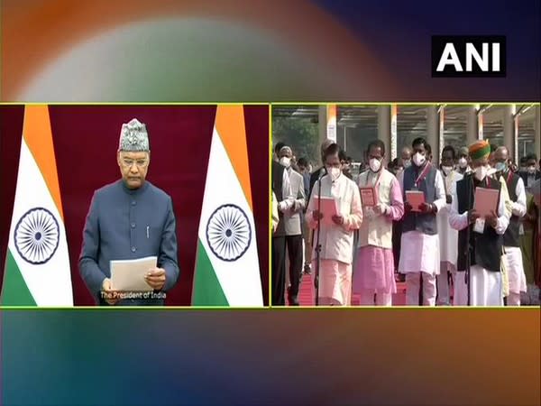 President Ram Nath Kovind led the nation in reading the Preamble to the Constitution (Photo/ANI)