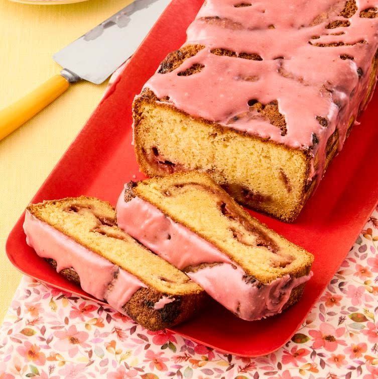 memorial day desserts strawberry pound cake