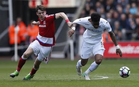 Britain Football Soccer - Swansea City v Middlesbrough - Premier League - Liberty Stadium - 2/4/17 Middlesbrough's Marten de Roon in action with Swansea City's Leroy Fer Action Images via Reuters / Andrew Boyers Livepic