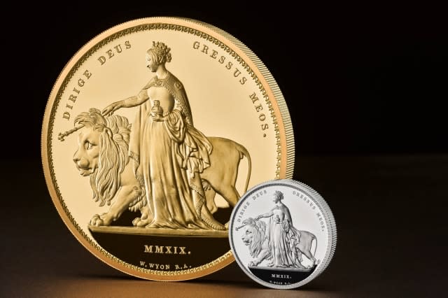 Royal Mint unveils its largest ever coin