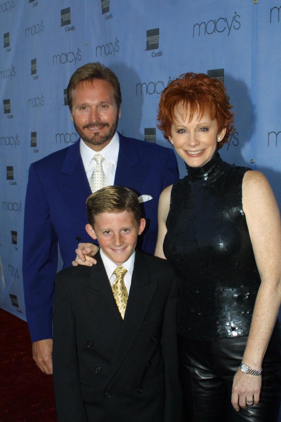 Reba McEntire Has a Big Family! Meet the Country Icon’s Son Shelby and ...