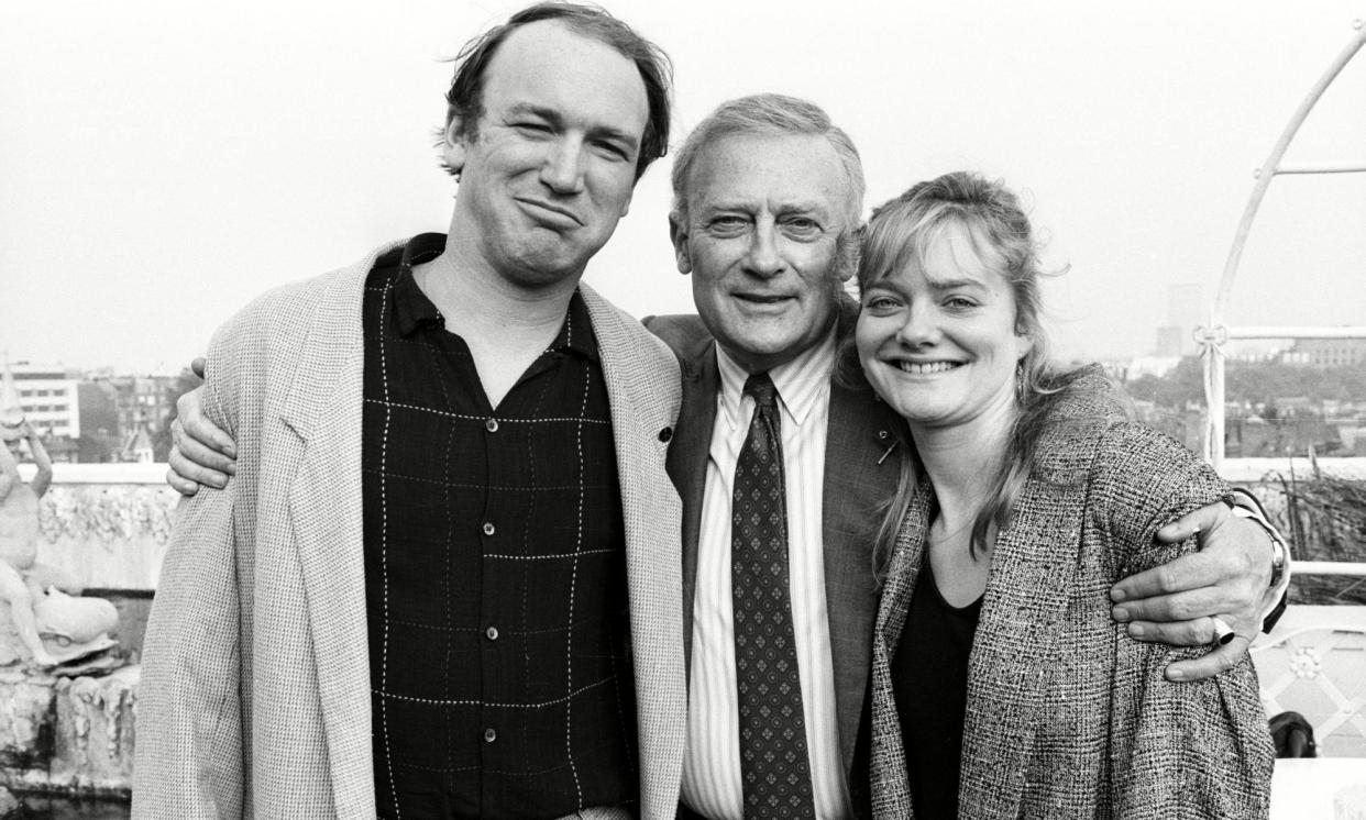 <span>Tim Woodward, left, with his father, Edward, and sister, Sarah, in 1986.</span><span>Photograph: Alan Davidson/Shutterstock</span>