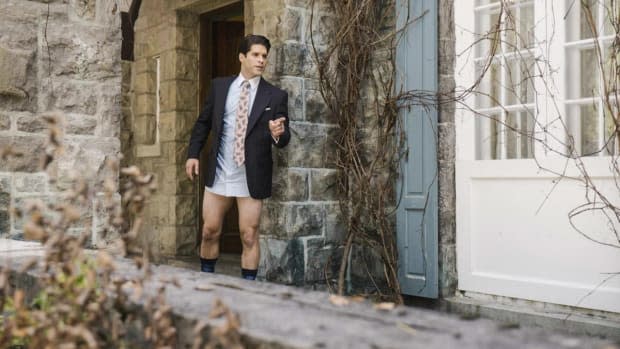 Asher Grodman as pants-less Trevor Lefkowitz in CBS' "Ghosts"<p>CBS</p>