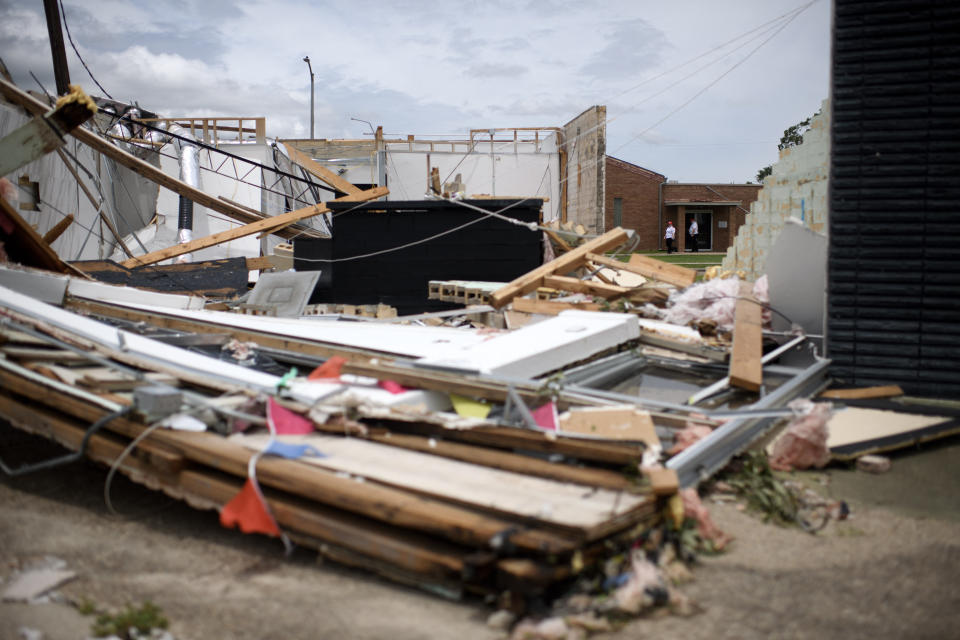 Las ruinas derrumbadas de un edificio se ven en Freeport, Texas, el 8 de julio de 2024, después de que el huracán Beryl tocara tierra. (Foto de Mark Felix/AFP) (Foto de MARK FELIX/AFP vía Getty Images)