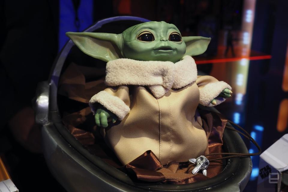 Baby Yoda Animatronic