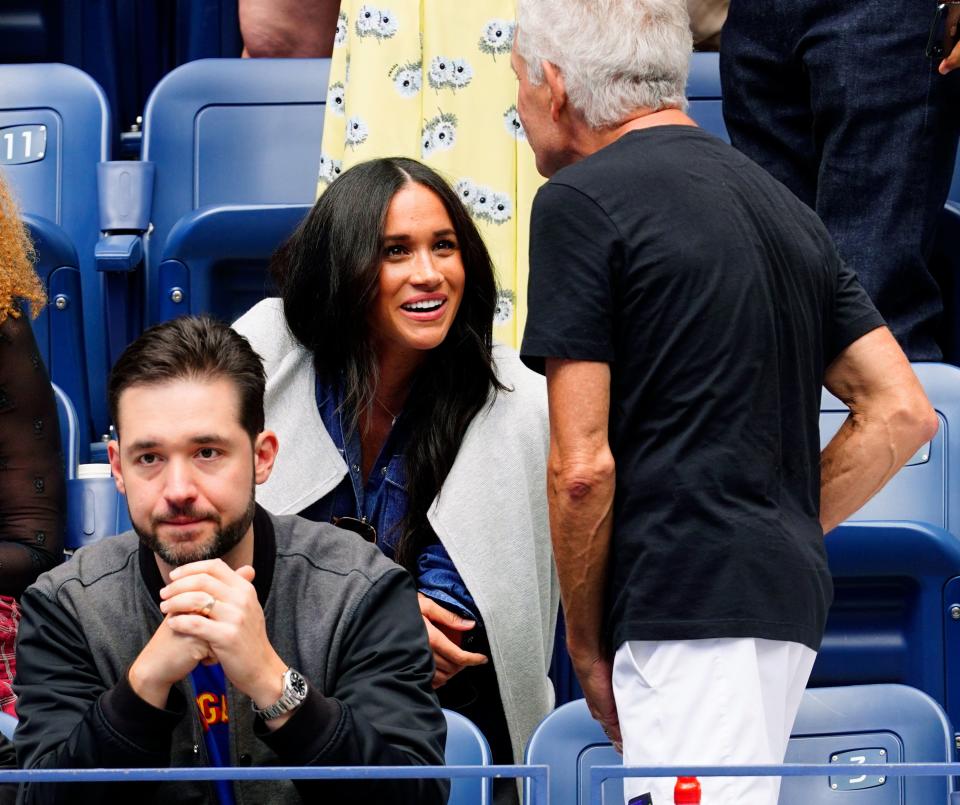Meghan was spotted chatting with Shilstone, who is Williams' strength and conditioning coach.