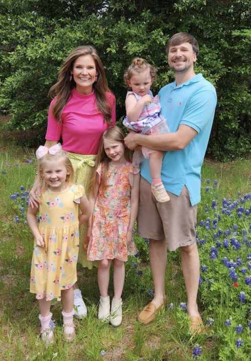 Kaci Koviak and family pose for Easter photos