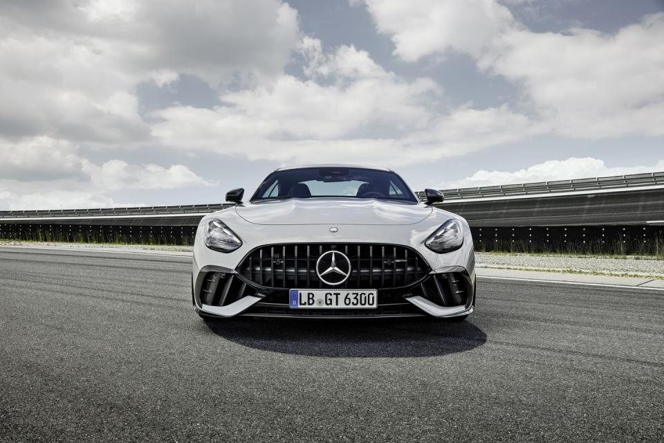 2025 mercedesamg gt63 pro 4matic