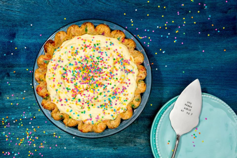 birthday cake pie recipe