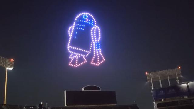 A look at Dodger Stadium's drone show