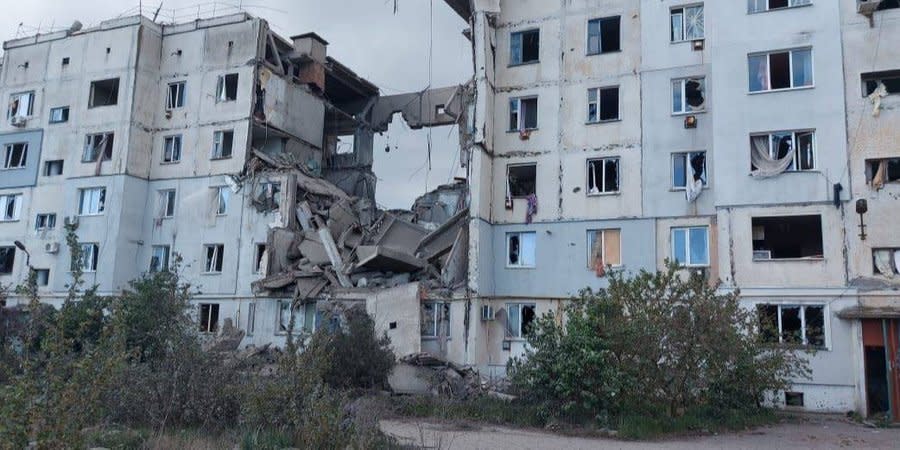 An entry section of a five-story building in Kozatske destroyed by a Russian bomb strike on April 21