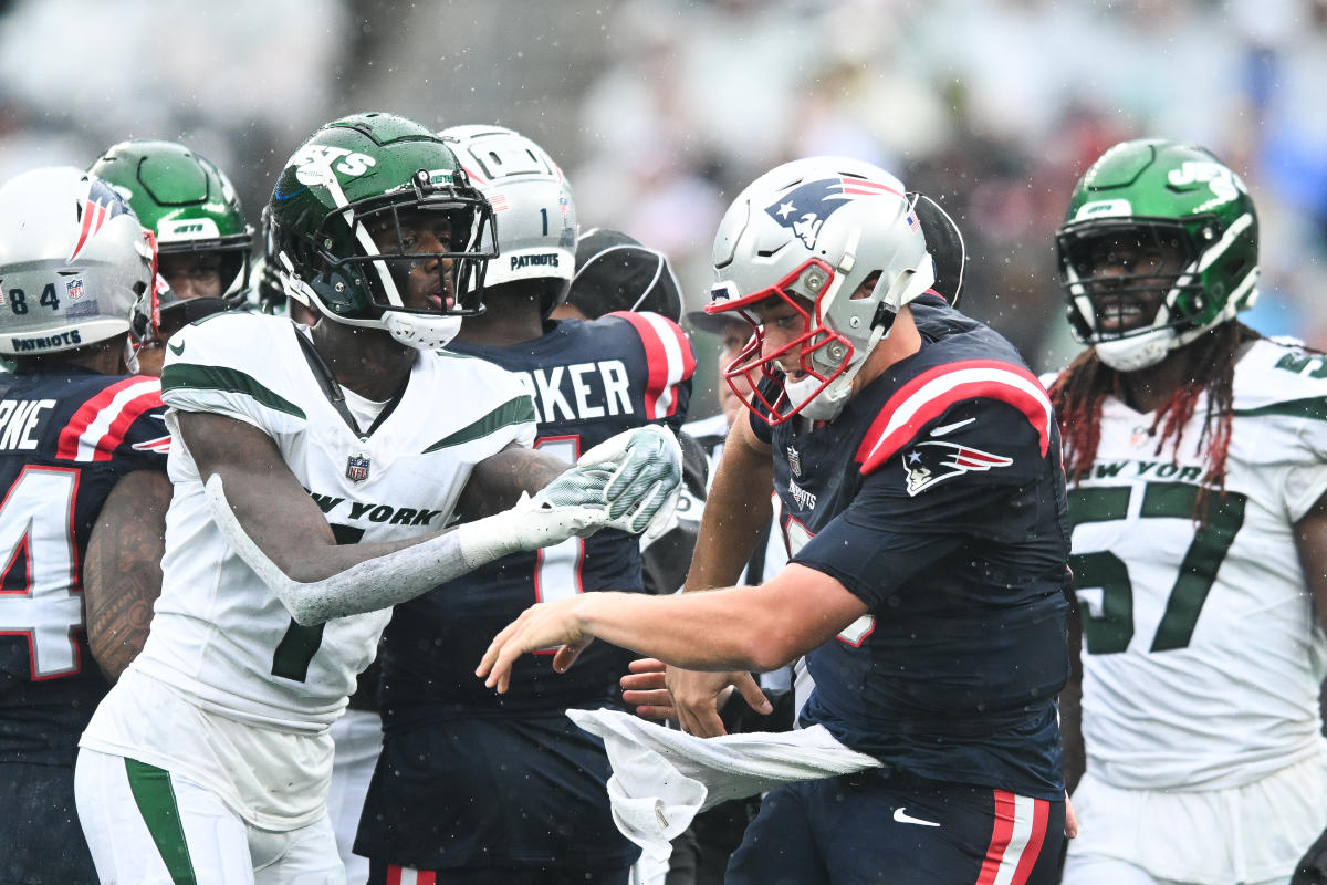 Why Mac Jones Blamed Himself For Patriots' Week 1 Loss To Eagles