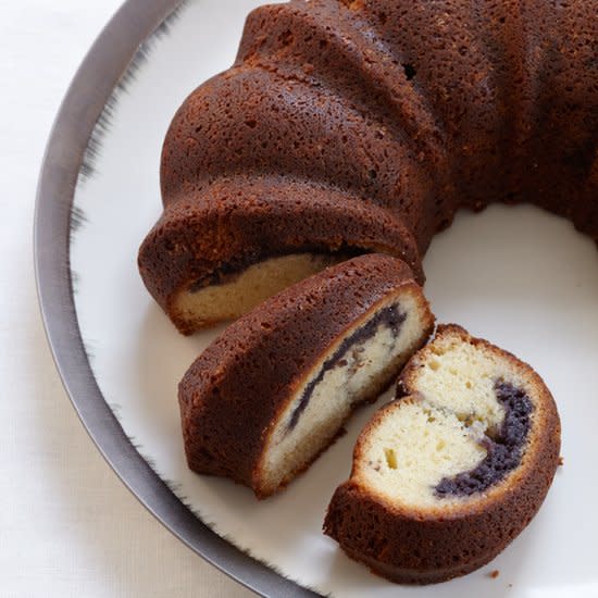 Blueberry-Sour Cream Coffee Cake