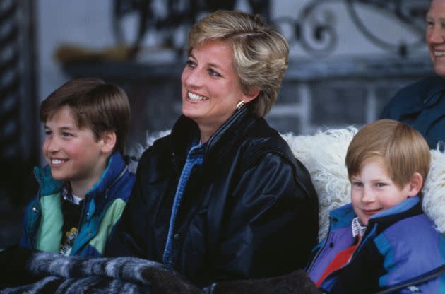 Princess Diana with her sons Prince William (left) and Prince Harry on a skiing holiday in Lech, Austria, on March 30, 1993. (Photo: Princess Diana Archive via Getty Images)