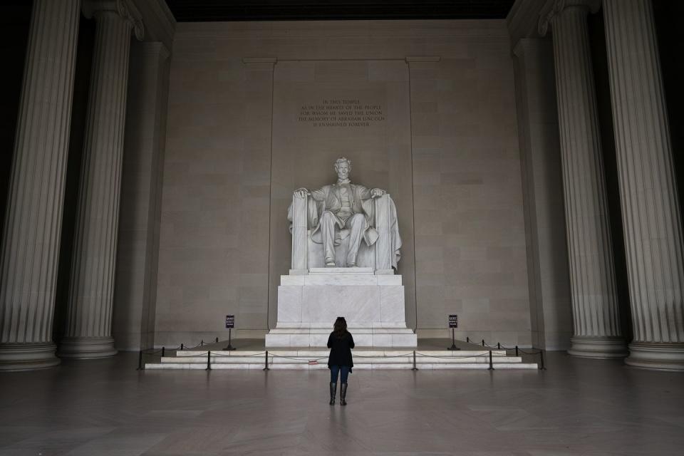 Lincoln Memorial, NOW