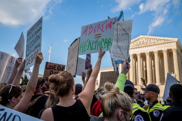 PHOTO: Abortion-rights demonstrators protest in front of the Supreme Court building following the announcement of the Dobbs v Jackson Women's Health Organization ruling, June 25, 2022. (Brandon Bell/Getty Images)