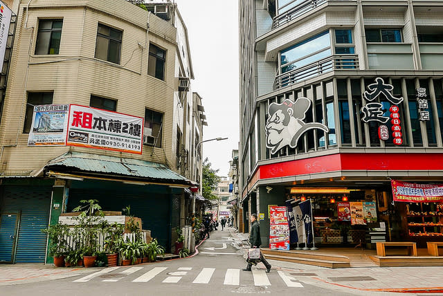 【台北車站美食】長安西路138巷69年老店米粉湯