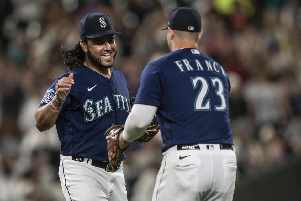 Eugenio Suárez在7局下敲出關鍵全壘打，幫助水手增添保險分。（MLB AP Photo/Stephen Brashear）